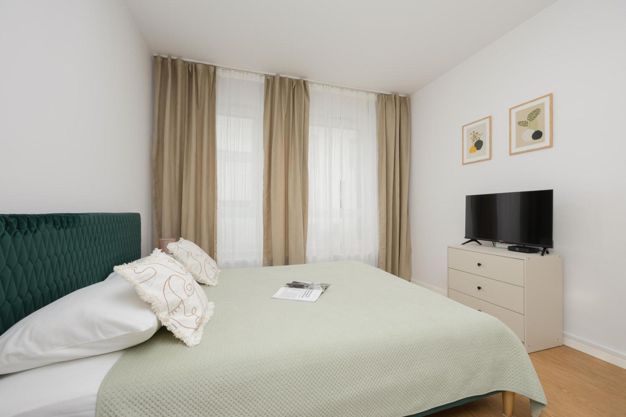 Ina Rent - Slaska 12 *